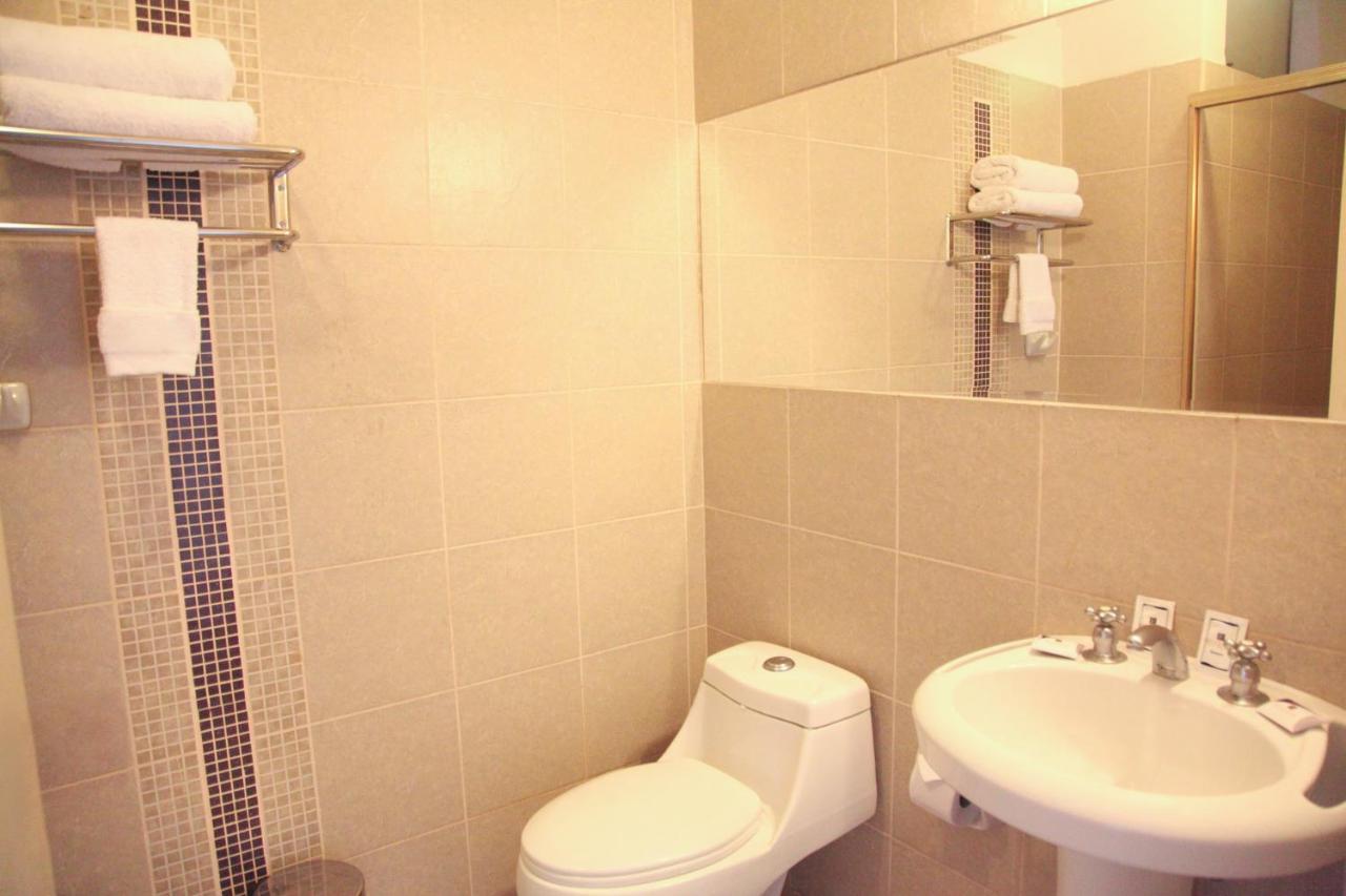 Hotel Rivera Inn Lima Kültér fotó